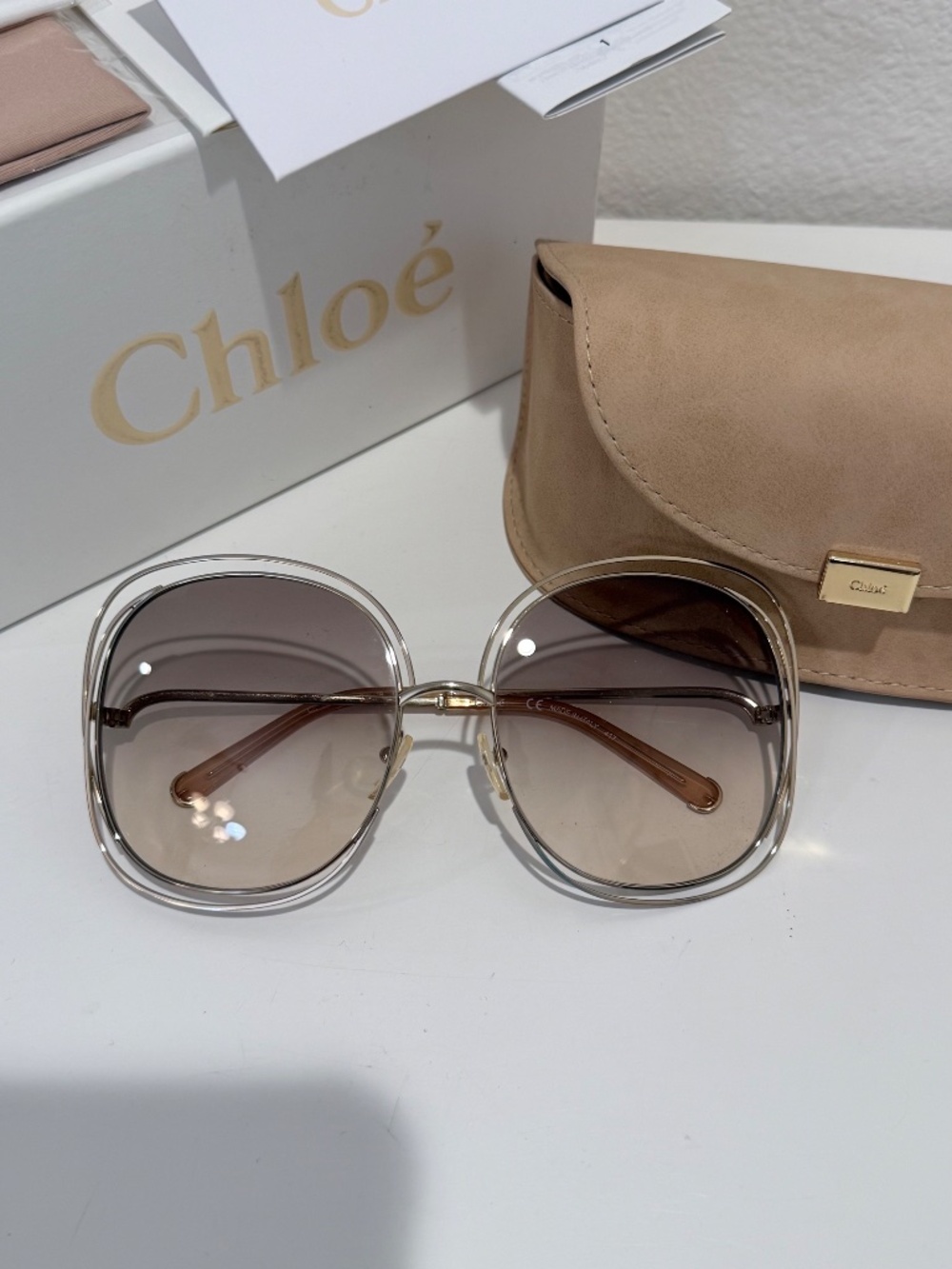 Chloé CE126S Oversized Sunglasses Gold Frame Gradient Lens